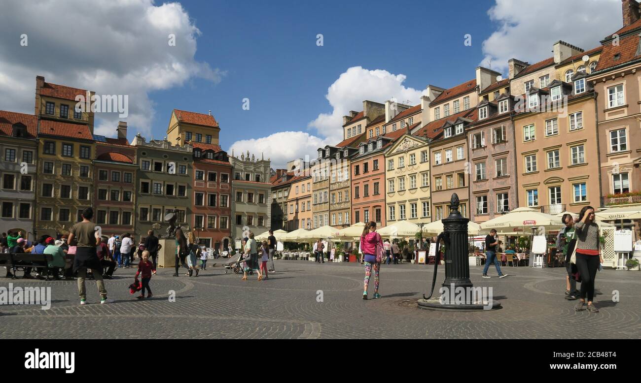 Polonia Piazza del mercato della Città Vecchia di Varsavia Foto Stock