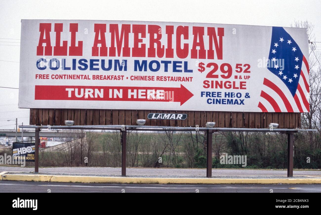 Umorismo: All American Motel offre ristorante cinese e colazione continentale. Tupelo, Mississippi. Fotografato marzo 2002. Foto Stock
