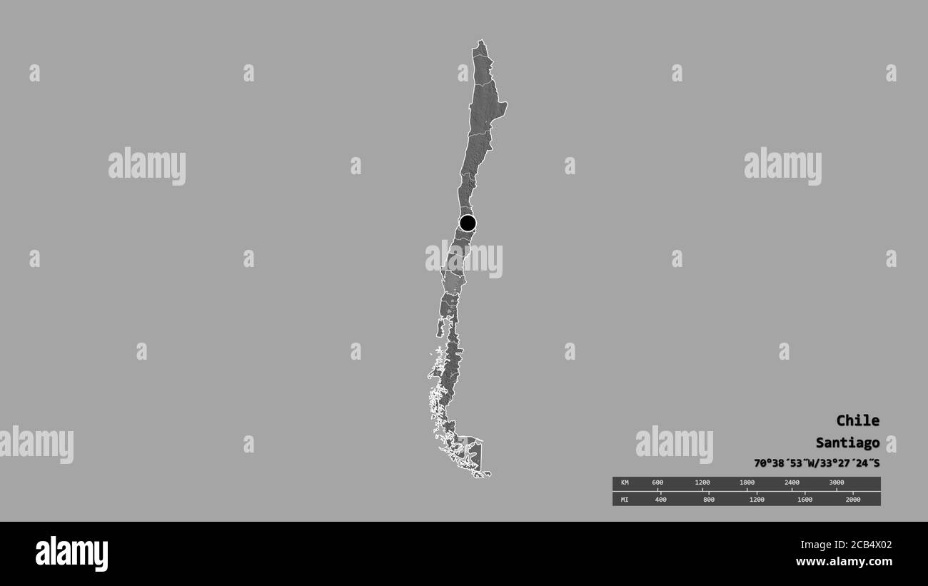 Forma desaturata del Cile con la sua capitale, la principale divisione regionale e la zona separata di Araucanía. Etichette. Mappa elevazione bilivello. Rendering 3D Foto Stock