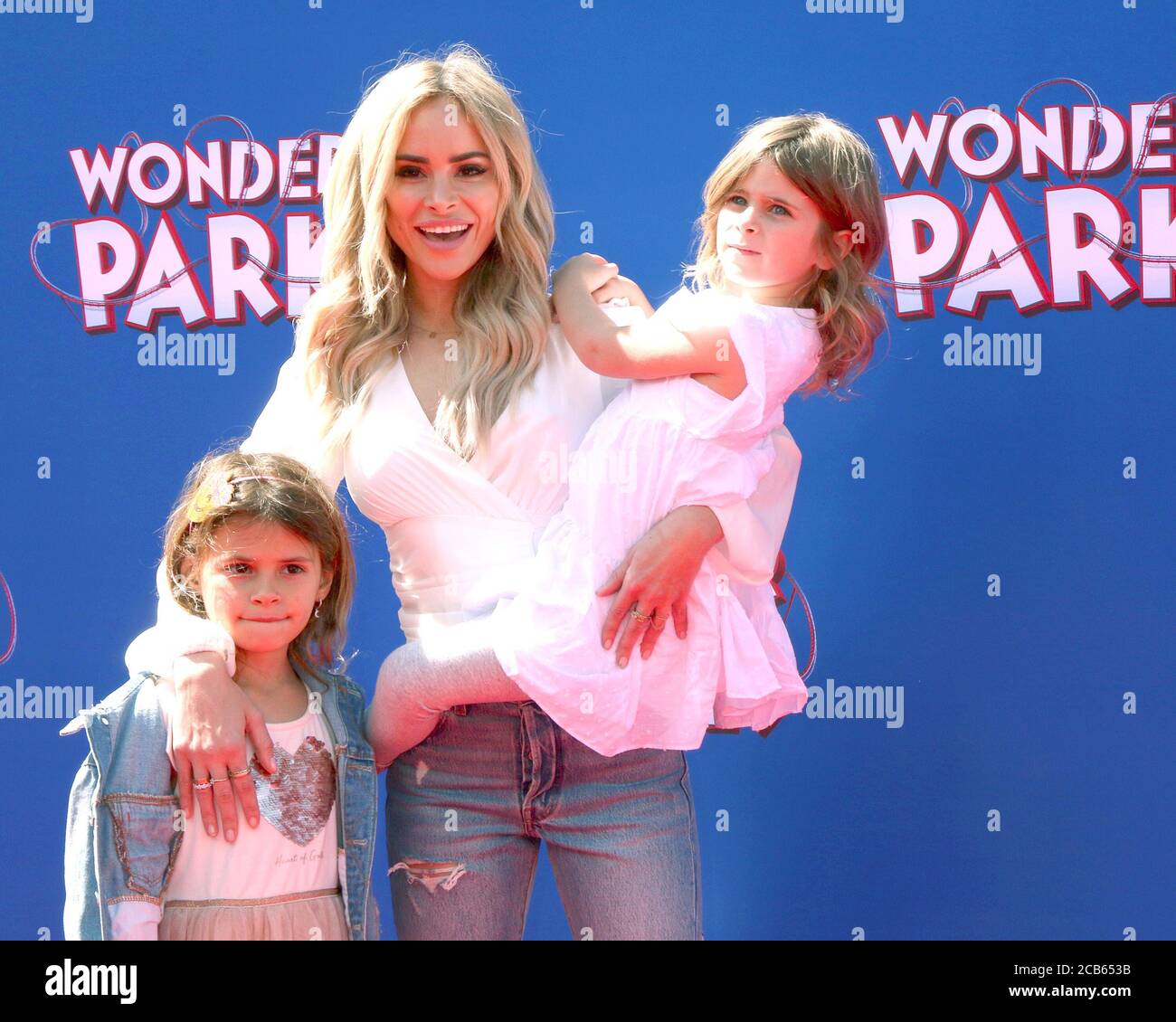 LOS ANGELES - MAR 10: Amanda Stanton, figlie al Wonder Park Premiere al Village Theatre il 10 marzo 2019 a Westwood, CA Foto Stock