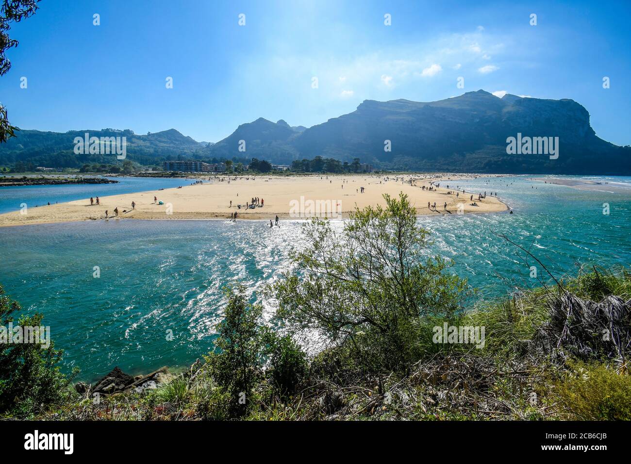 Vista panoramica sulla spiaggia di Oriñon. Foto Stock