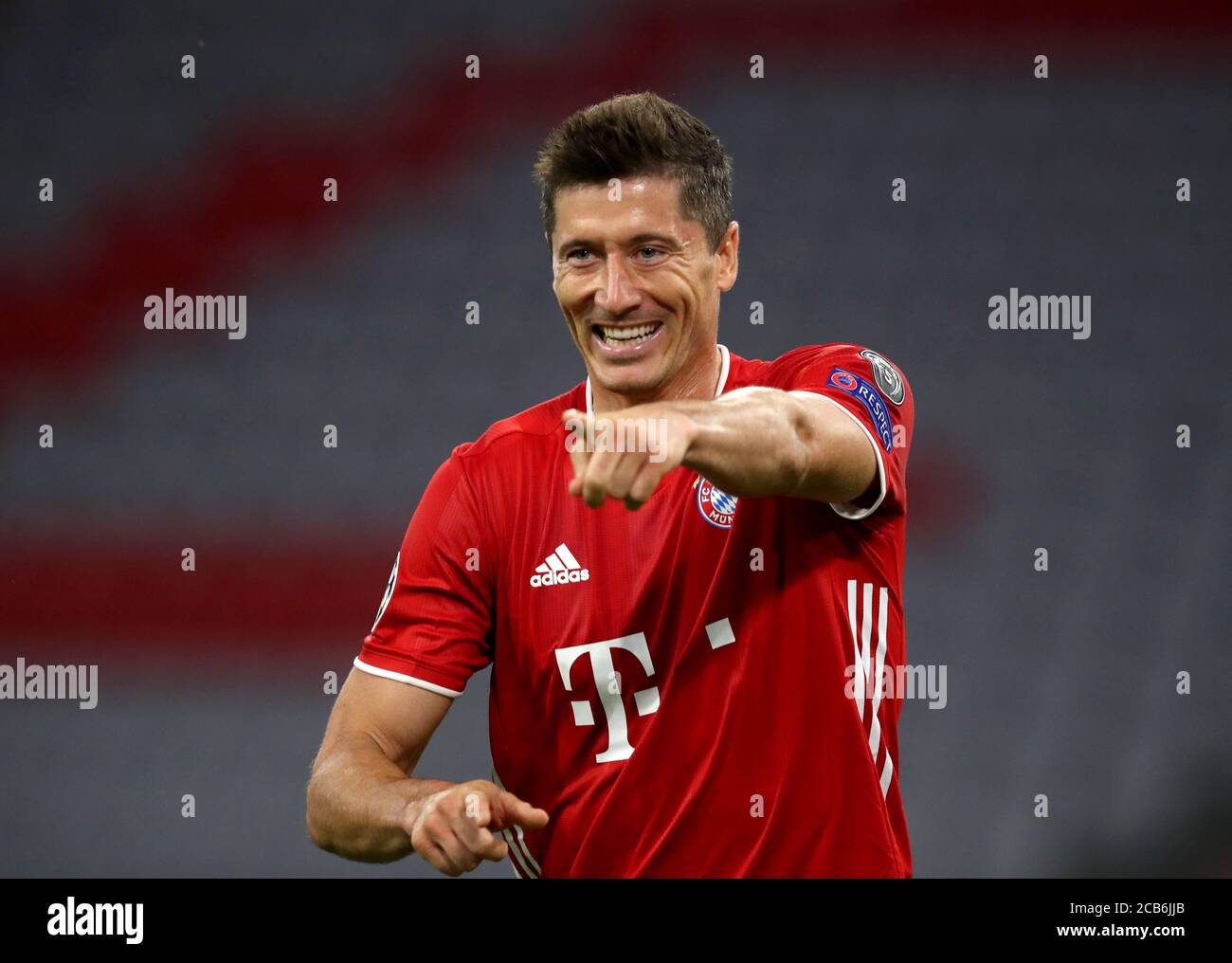 Monaco, Germania, 8 agosto 2020, Robert LEWANDOWSKI, FCB 9 celebra il suo obiettivo, felice, ridere, celebrazione, 4-1 nella Champions League match FC BAYERN MUENCHEN - FC CHELSEA in der 1.Bundesliga, Saison 2019/2020, © Peter Schatz / Alamy Stock Photos / Stefan Matzke / Sampics/Pool importante: NESSUNA VENDITA SECONDARIA (RI-) ENTRO 48 ore DOPO IL KICK-off nazionale e internazionale News-Agenzie SOLO per uso editoriale Foto Stock