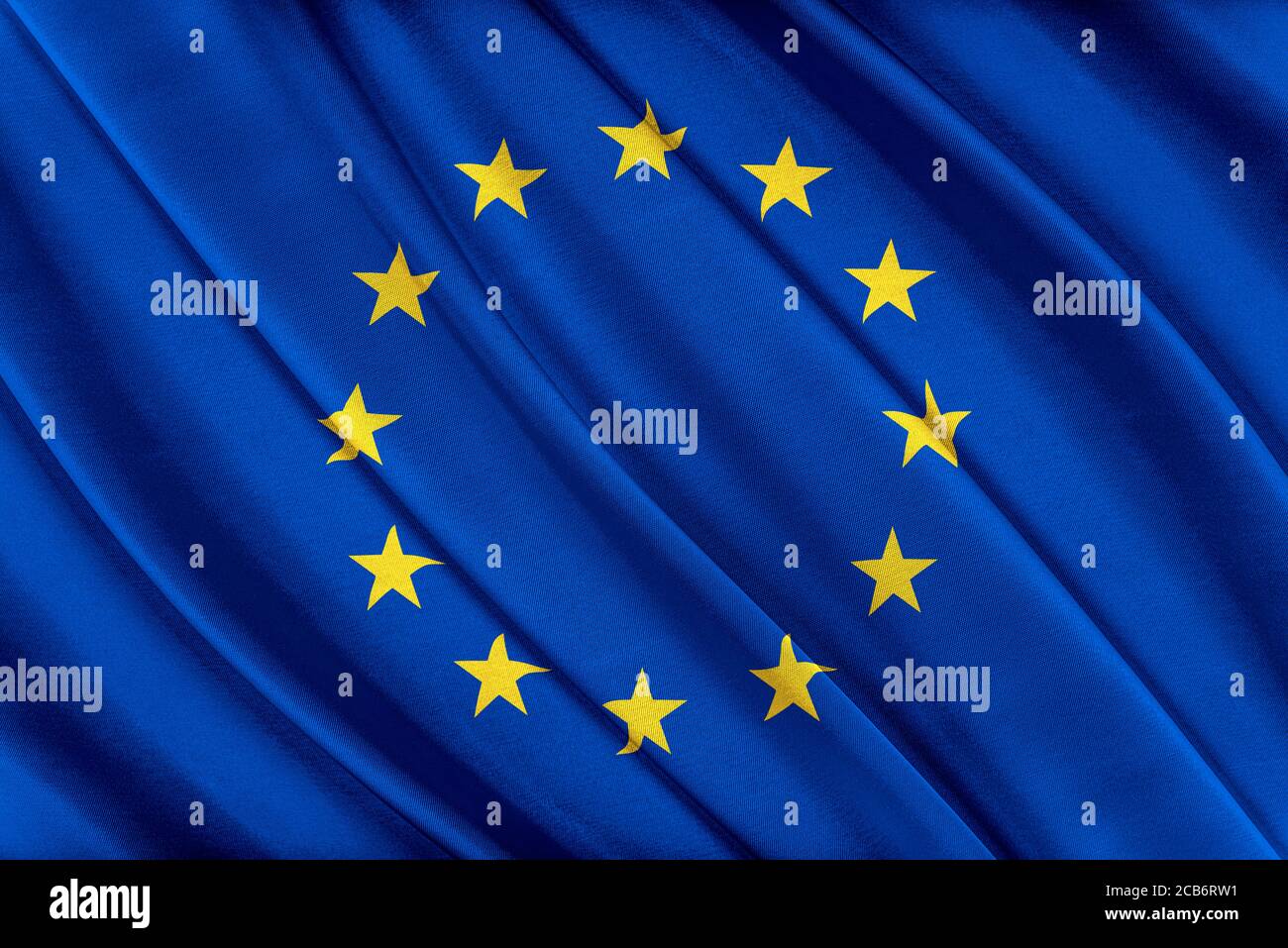 Bandiera colorata dell'Unione europea che sventola nel vento Foto Stock