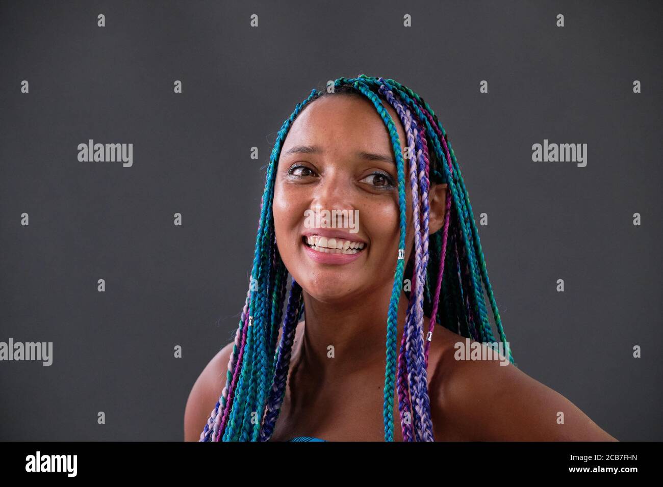 Mara Menzies, storyteller keniano, assiste ad una fotocellula durante la città di Edimburgo Festival Internazionale del Libro 2018 Foto Stock