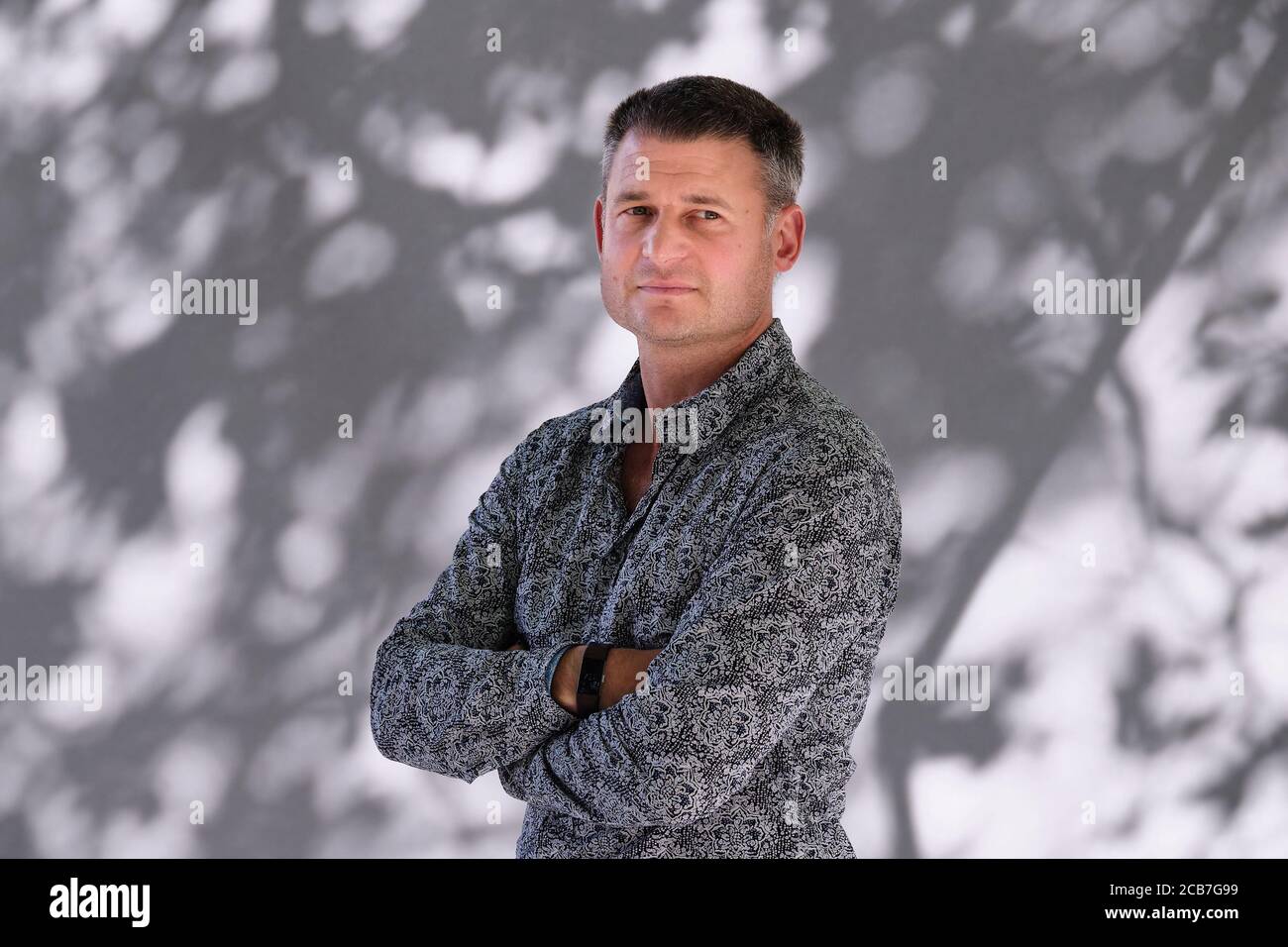 Il romanziere britannico William Sutcliffe frequenta una fotocellula durante l'anno Festival Internazionale del Libro di Edimburgo 2018 Foto Stock