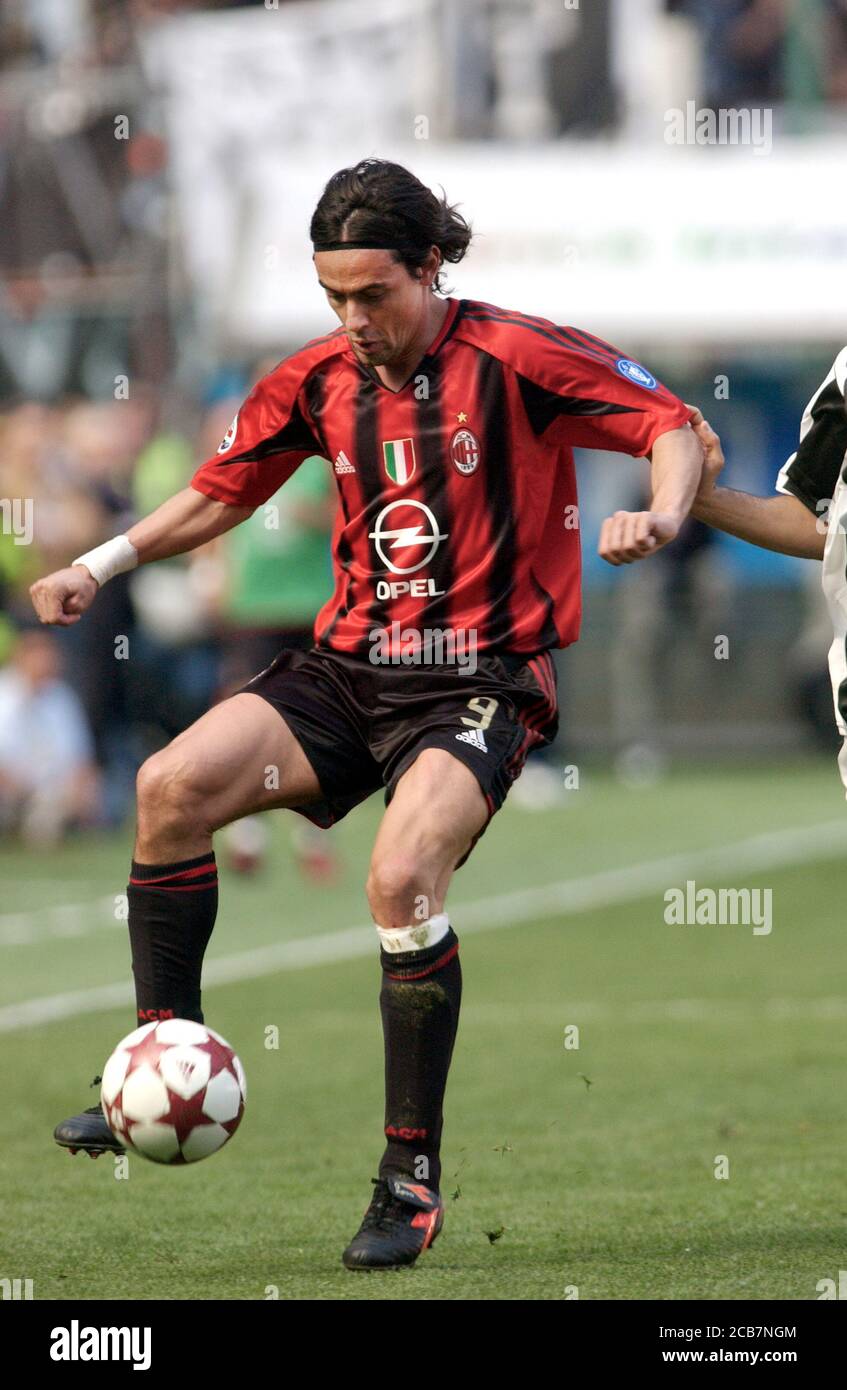 Milano Italia, 08 maggio 2005, Stadio 'G.MEAZZA SAN SIRO', Campionato Serious Football A 2004/2005, AC Milan - FC Juventus : Filippo Inzaghi in azione durante la partita Foto Stock