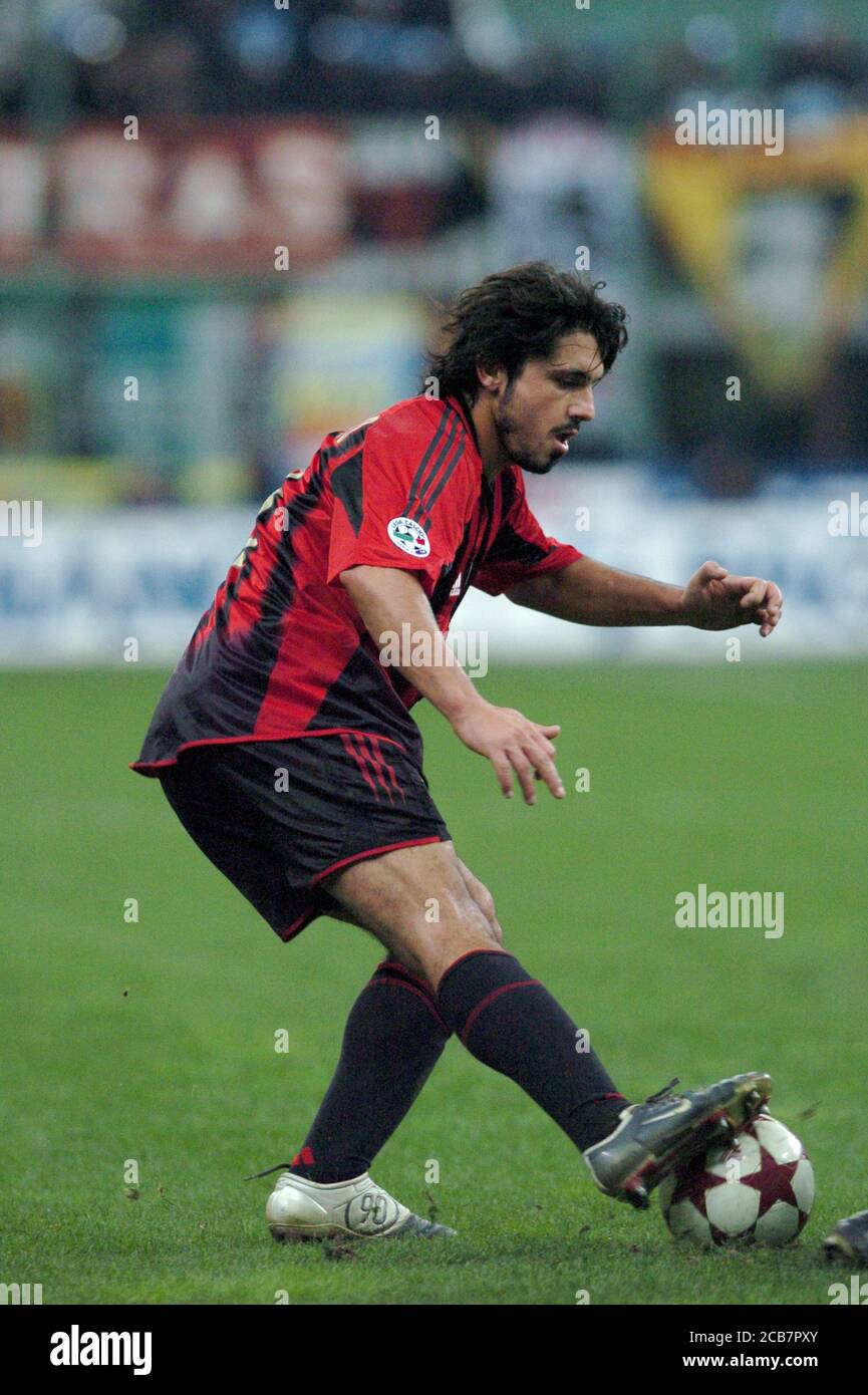 Milano Italia 07 novembre 2004, Stadio 'G.MEAZZA SAN SIRO', campionato di calcio Seria A 2004/2005, AC Milano - COME Roma : Gennaro Gatturo in azione durante la partita Foto Stock