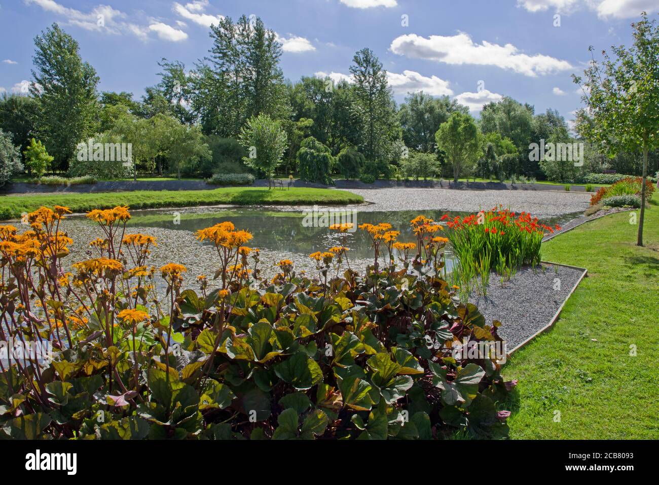 Il lago presso i Breezy Knees Gardens vicino a York Foto Stock
