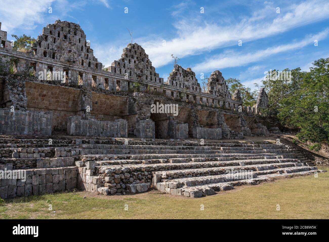 Il Dovecote o Pigeon House Gruppo di rovine nella città Maya di Uxmal in Yucatan, Messico. Città pre-ispanica di Uxmal - un Cente patrimonio dell'umanità dell'UNESCO Foto Stock