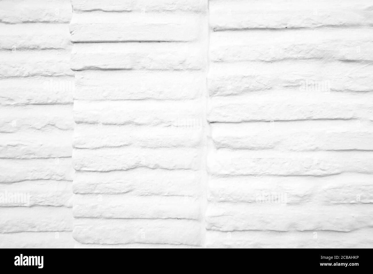 Bianco dipinto vecchio muro di mattoni sfondo Foto Stock