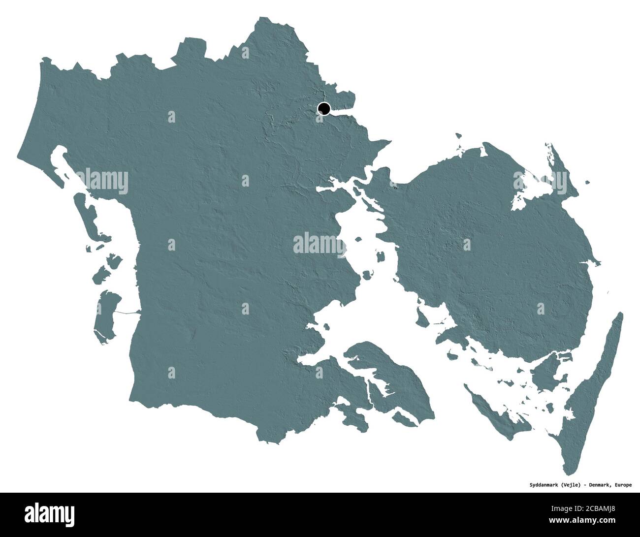 Forma del Syddanmark, regione della Danimarca, con la sua capitale isolata su sfondo bianco. Mappa di elevazione colorata. Rendering 3D Foto Stock