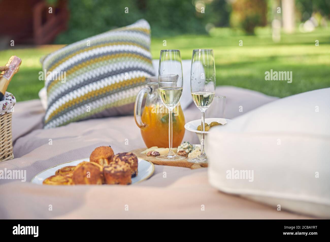 Immagine di decorazione romantico luogo per picnic Foto Stock