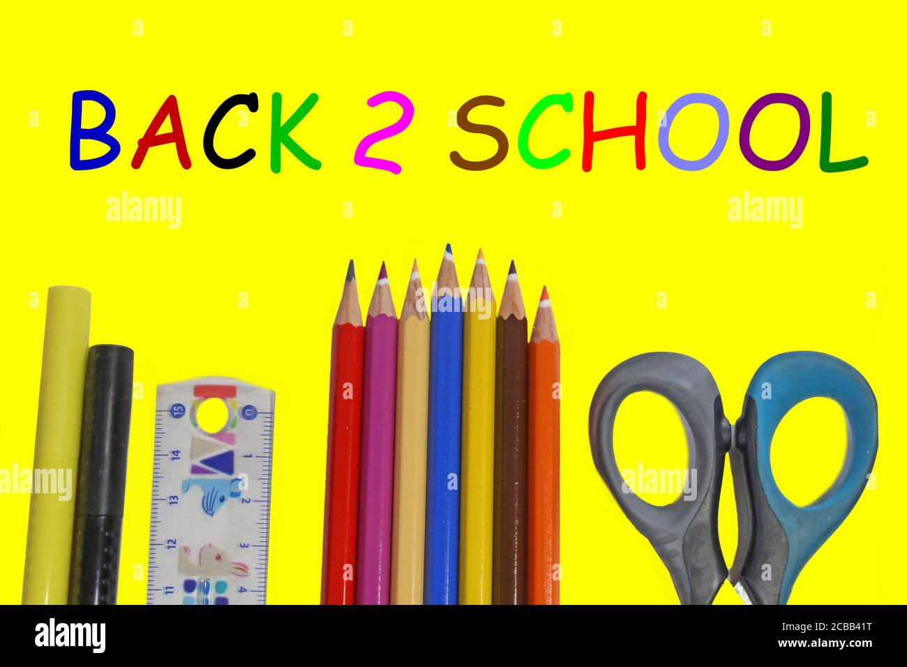 Immagine simbolo per l'inizio del nuovo anno scolastico con testo in inglese Foto Stock