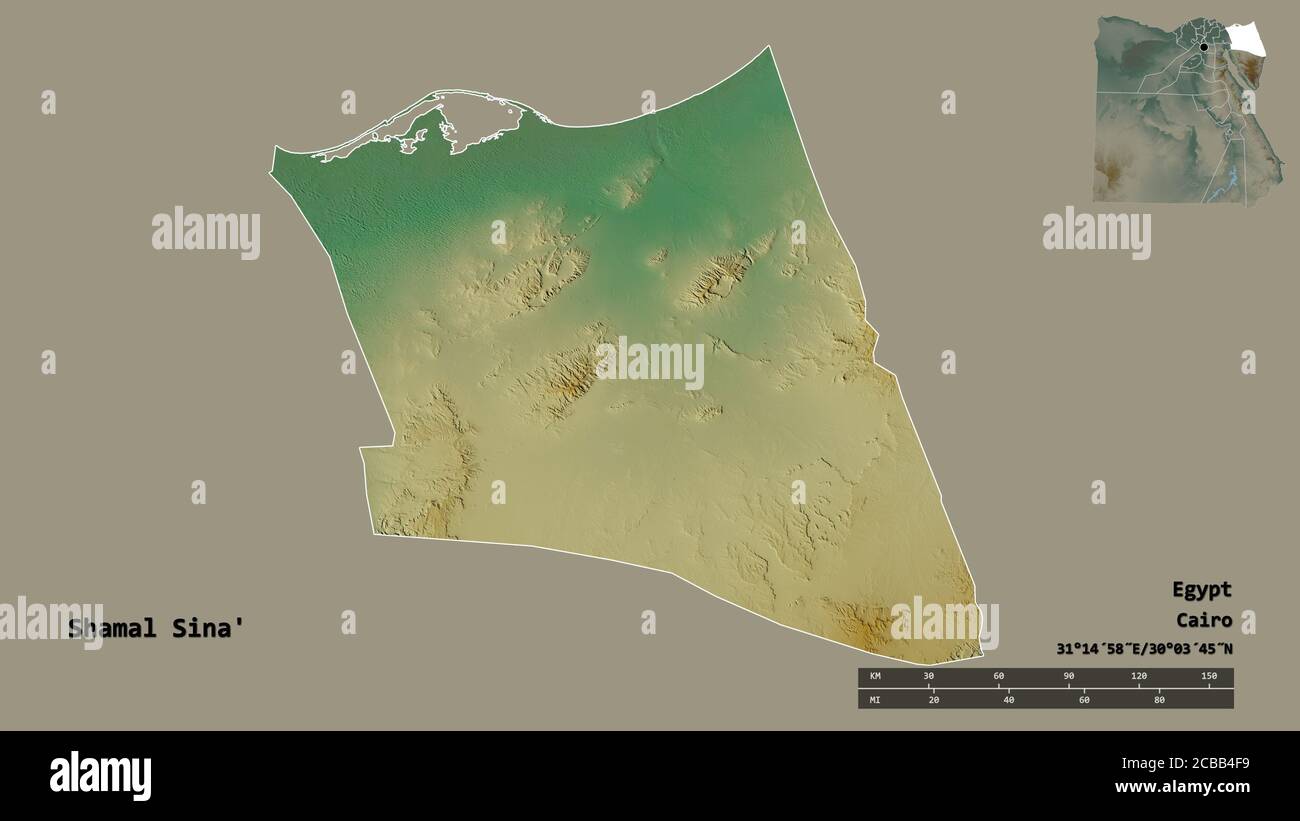 Forma di Shamal Sina', governatorato d'Egitto, con la sua capitale isolata su solido sfondo. Scala della distanza, anteprima della regione ed etichette. Rel topografico Foto Stock