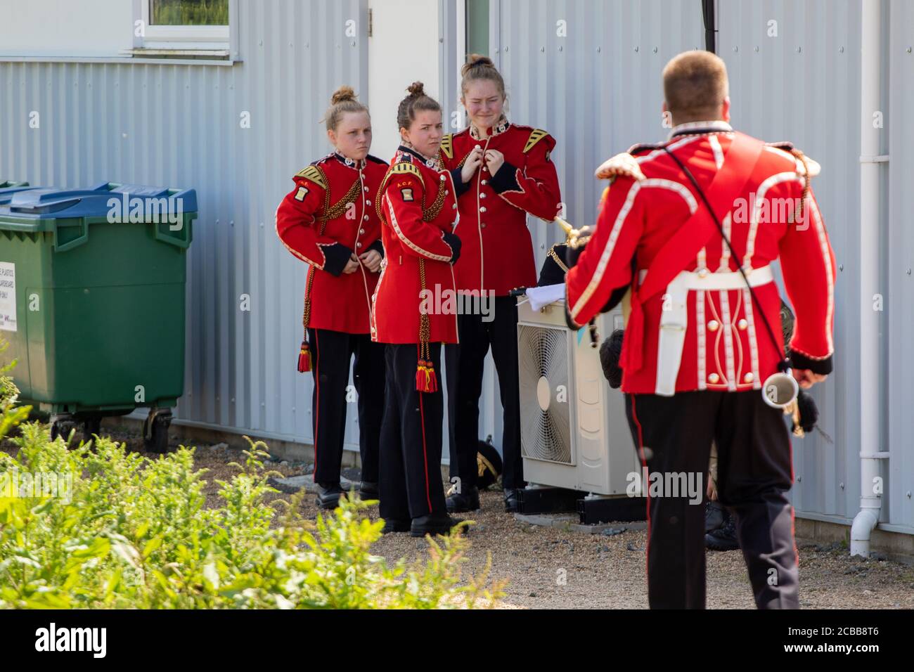 Tradizionale banda militare di marcia alla sfilata di Framlingham Gala Foto Stock