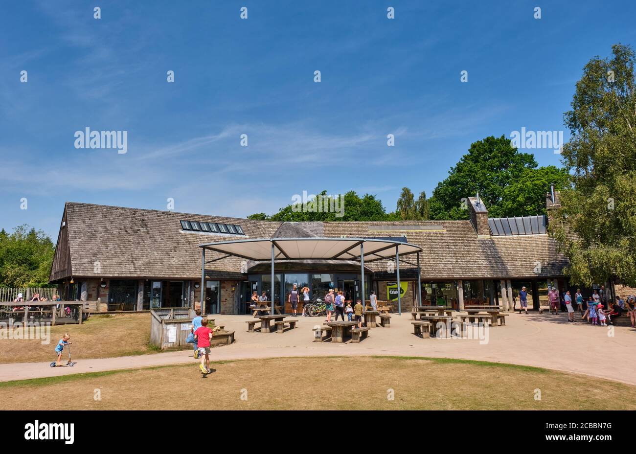 Forestry Commission, caffetteria e centro visitatori presso Beechenhurst Lodge, Beechenhurst Woods, vicino a Coleford, Forest of Dean, Gloucestershire Foto Stock