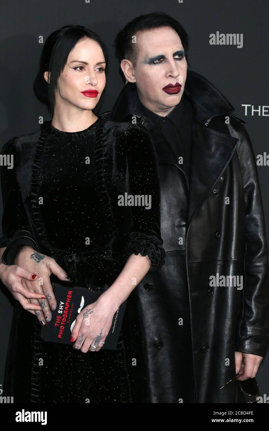LOS ANGELES - JAN 4: Lindsay Usich and Marilyn Manson at the Art of Elysium Gala - Arrivi at the Hollywood Palladium on January 4, 2020 in Los Angeles, CA Foto Stock
