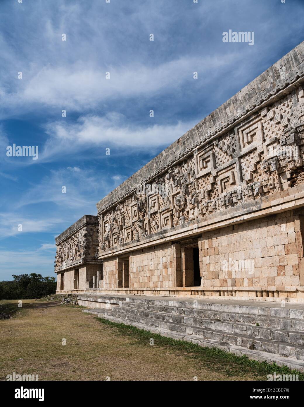 Il Palazzo dei Governatori nelle rovine della città Maya di Uxmal a Yucatan, Messico. Città pre-ispanica di Uxmal - un centro del patrimonio mondiale dell'UNESCO. Foto Stock