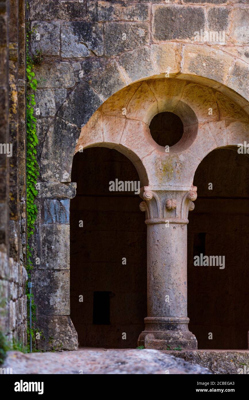 Abbazia di le Thoronet, l'Abbaye du Thoronet, Dipartimento del Var, architettura cistercense, Provenza, Francia, Europa Foto Stock