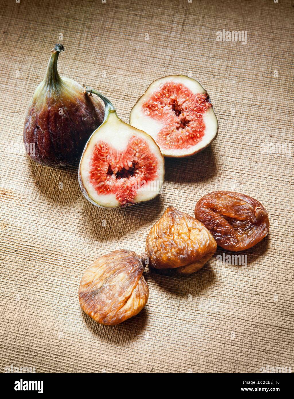 Fichi freschi e secchi, Ficus carica Foto Stock