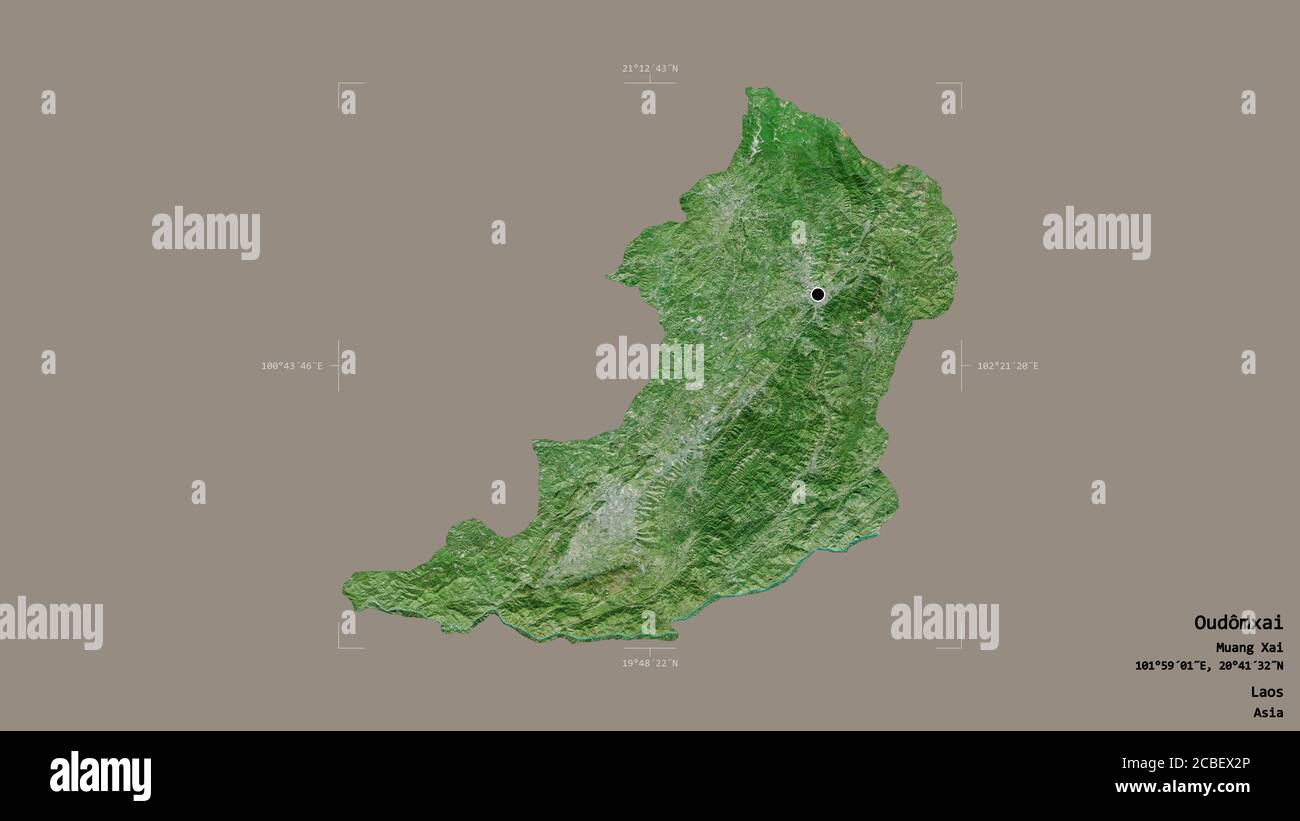 Area di Oudômxai, provincia del Laos, isolata su uno sfondo solido in un rettangolo di selezione georeferenziato. Etichette. Immagini satellitari. Rendering 3D Foto Stock