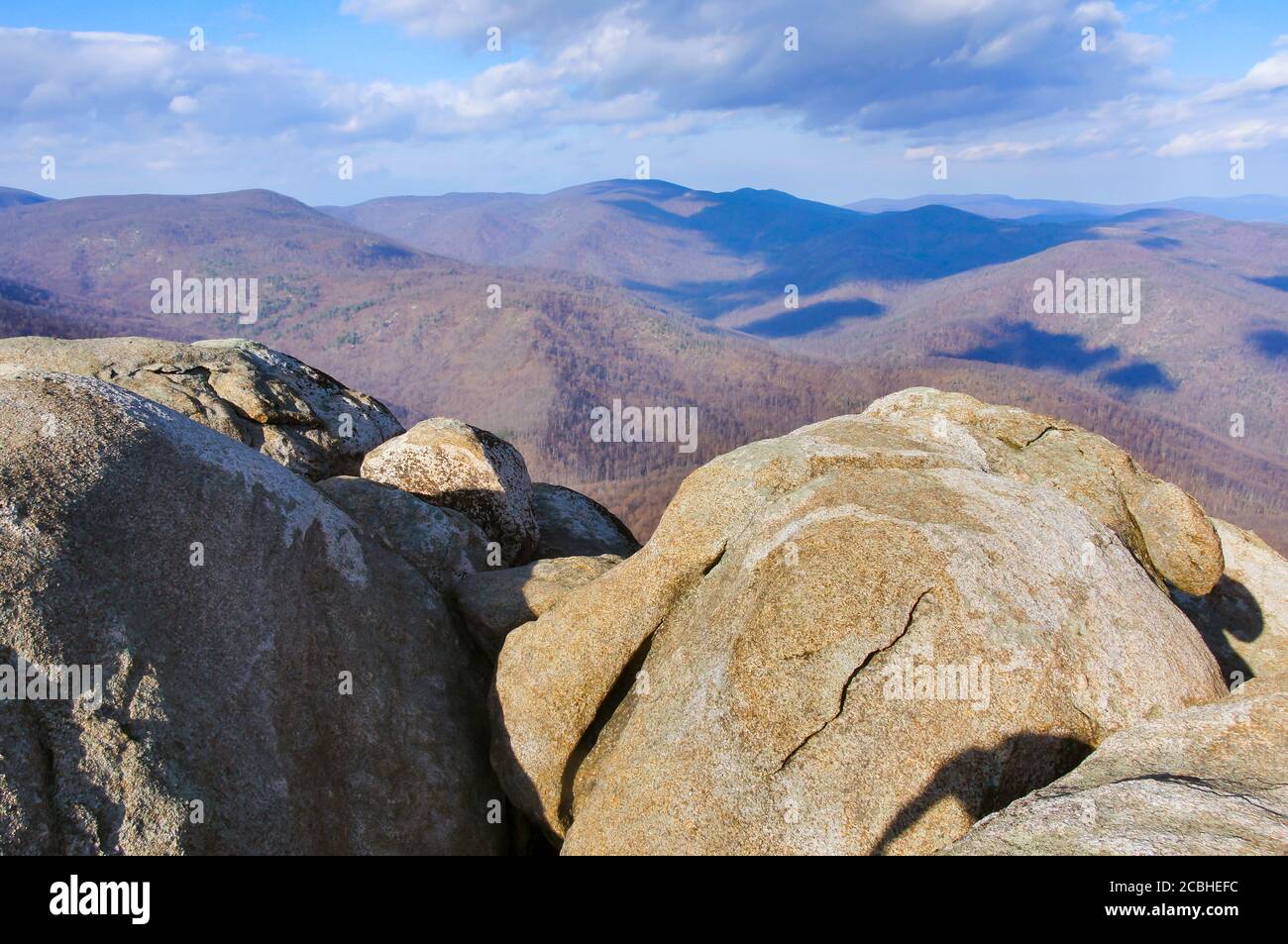 Massi in cima alla montagna Old Rag Foto Stock