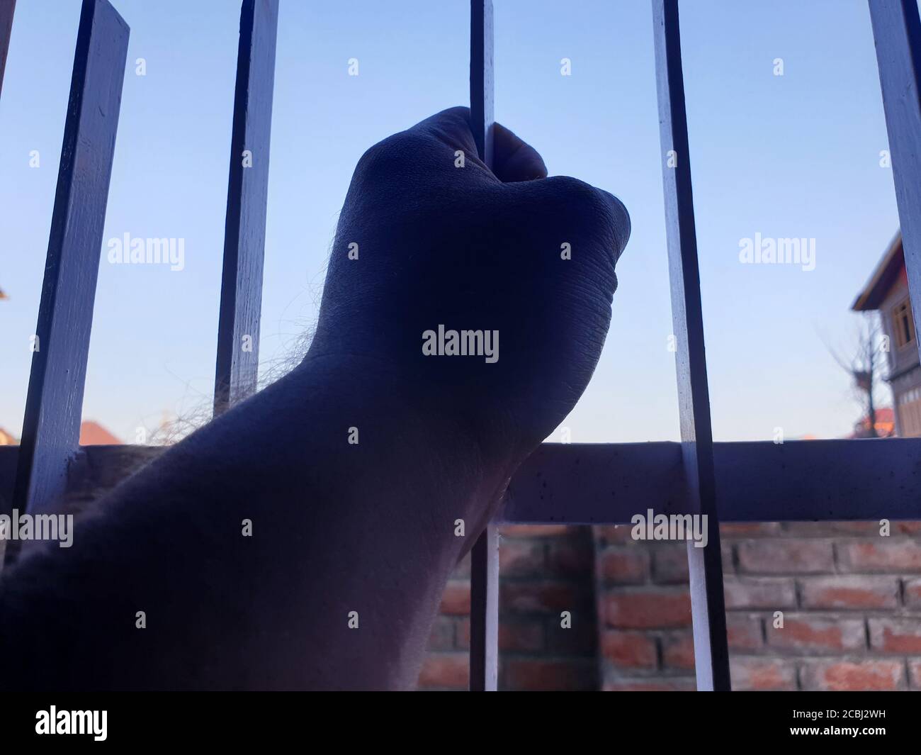 Case galleggianti in legno e ponti sembrano belli. Foto Stock