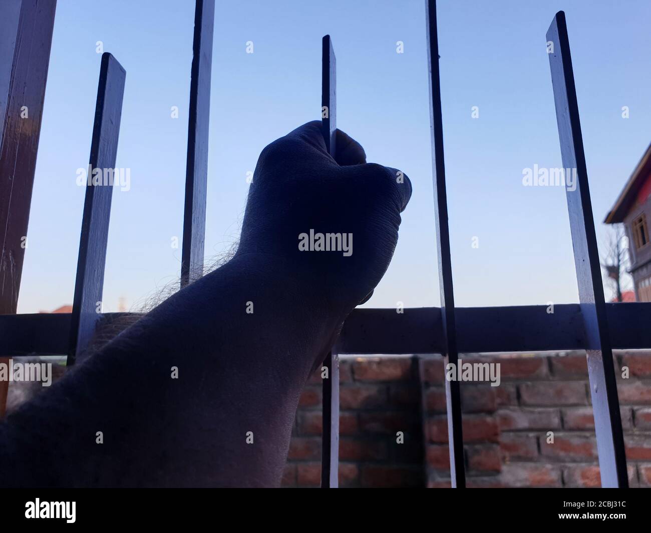 Case galleggianti in legno e ponti sembrano belli. Foto Stock