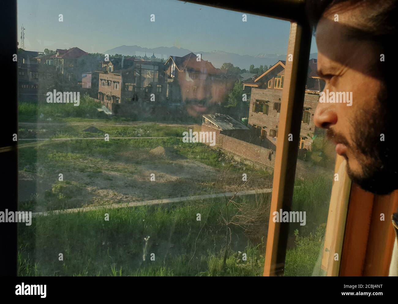 Case galleggianti in legno e ponti sembrano belli. Foto Stock