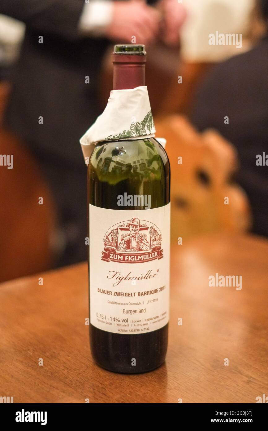 Ristorante Figlmüller - Vienna, Austria Foto Stock