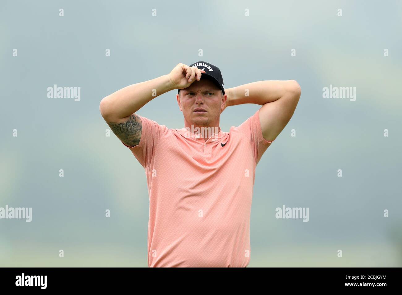 Callum Shinkwin of England reagisce durante il secondo giorno del Celtic Classic al Celtic Manor Resort. Foto Stock