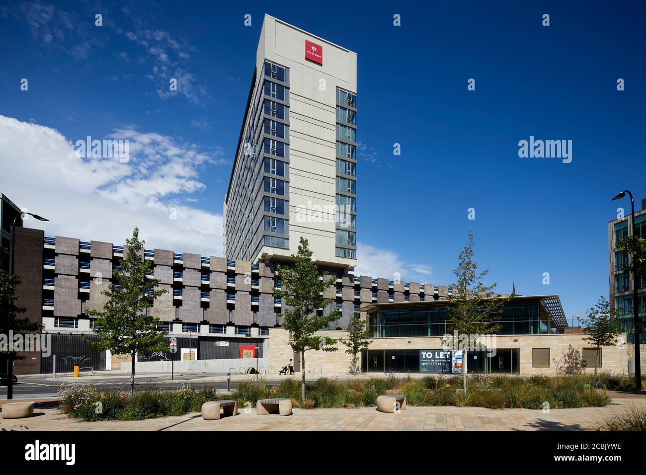 Vita Student Sheffield Telephone House modernista alloggio studenti in ex Uffici British Telecom BT costruiti su un parcheggio NCP Foto Stock