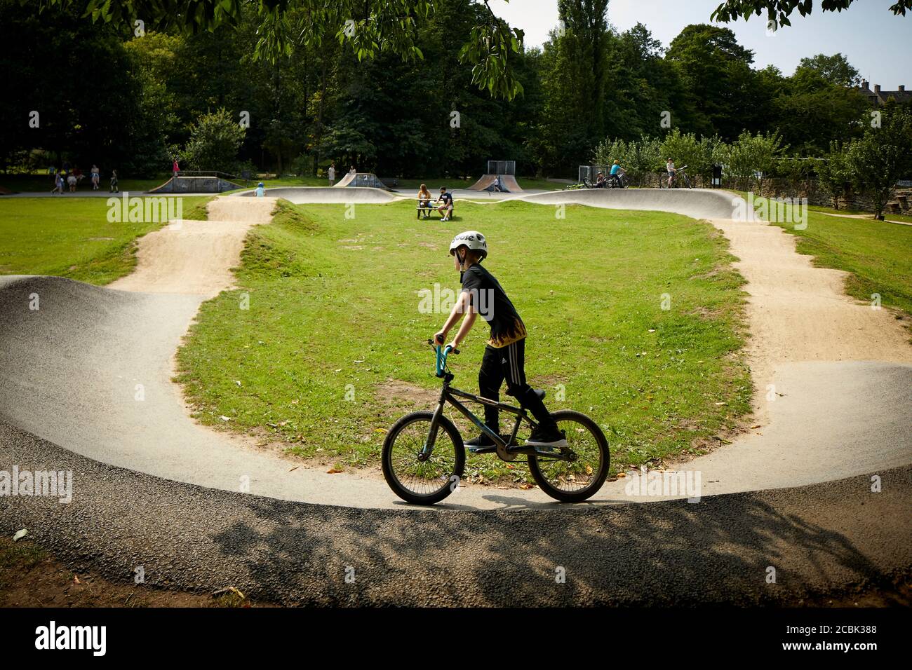 Hayfield Village, High Peak, Derbyshire, BMX T Track in Hayfield Park Foto Stock