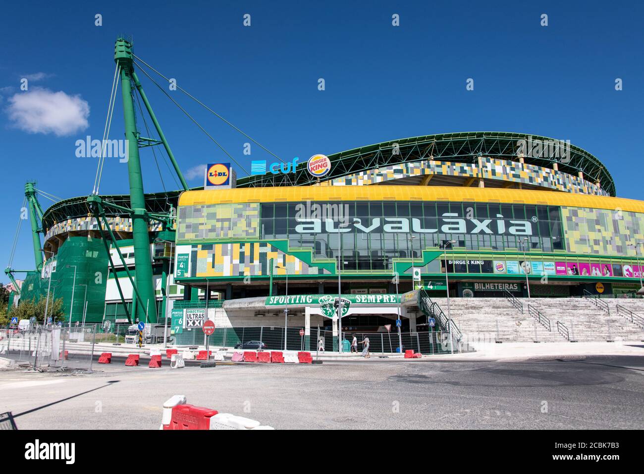 Lissabon, Portogallo. 14 agosto 2020. Calcio: Champions League, finali 2020, lo stadio 'Estadio Jose Alvalade XXI', lo stadio di casa della squadra di calcio Sporting Lisbona. Lo stadio è una delle due sedi delle partite finali della Champions League 2020. Credit: Attias Balk/dpa/Alamy Live News Foto Stock