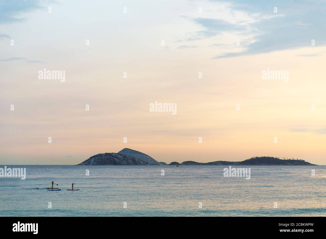 Isole Cagarras al tramonto, Ipanema, Rio de Janeiro, Brasile Foto Stock