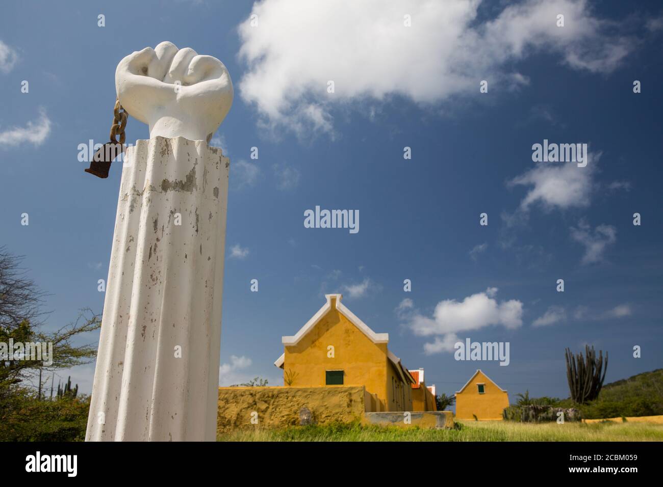 Monumento che segna la rivolta della schiavitù nel 1795 a Landhuis Knip, Curacao, Caraibi Foto Stock