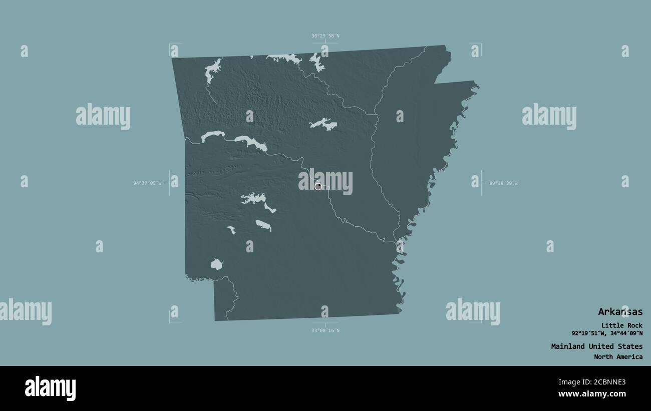Area dell'Arkansas, stato della terraferma degli Stati Uniti, isolata su uno sfondo solido in una scatola di delimitazione georeferenziata. Etichette. Mappa di elevazione colorata. 3D r Foto Stock