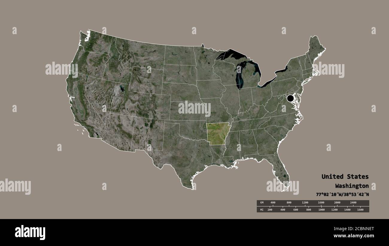 Forma desaturata degli Stati Uniti della terra con la relativa capitale, la divisione regionale principale e l'area separata dell'Arkansas. Etichette. Immagini satellitari. Re 3D Foto Stock