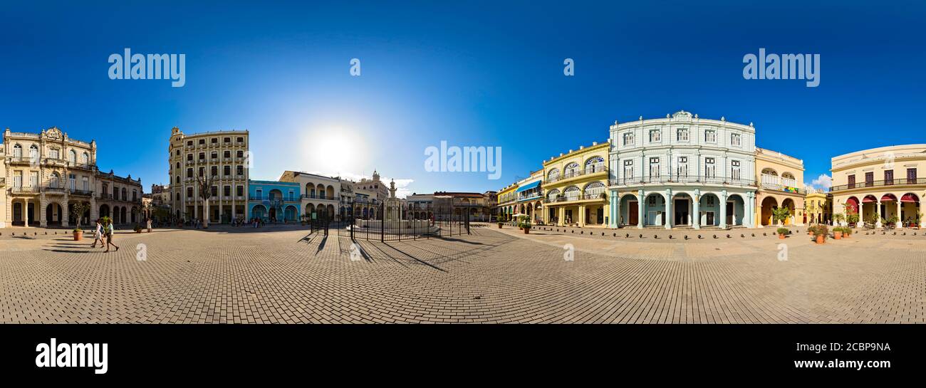 Città vecchia, Piazza, Ville coloniali, Patrimonio dell'Umanità dell'UNESCO, 360 gradi, Panorama, l'Avana, Cuba Foto Stock