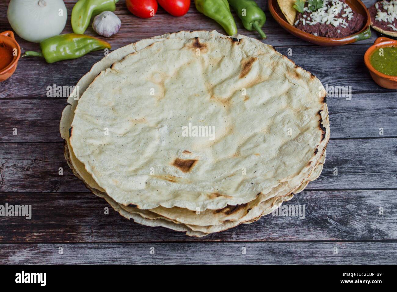 Tortillas messicane usate per Tlayudas in Oaxaca Messico Foto Stock