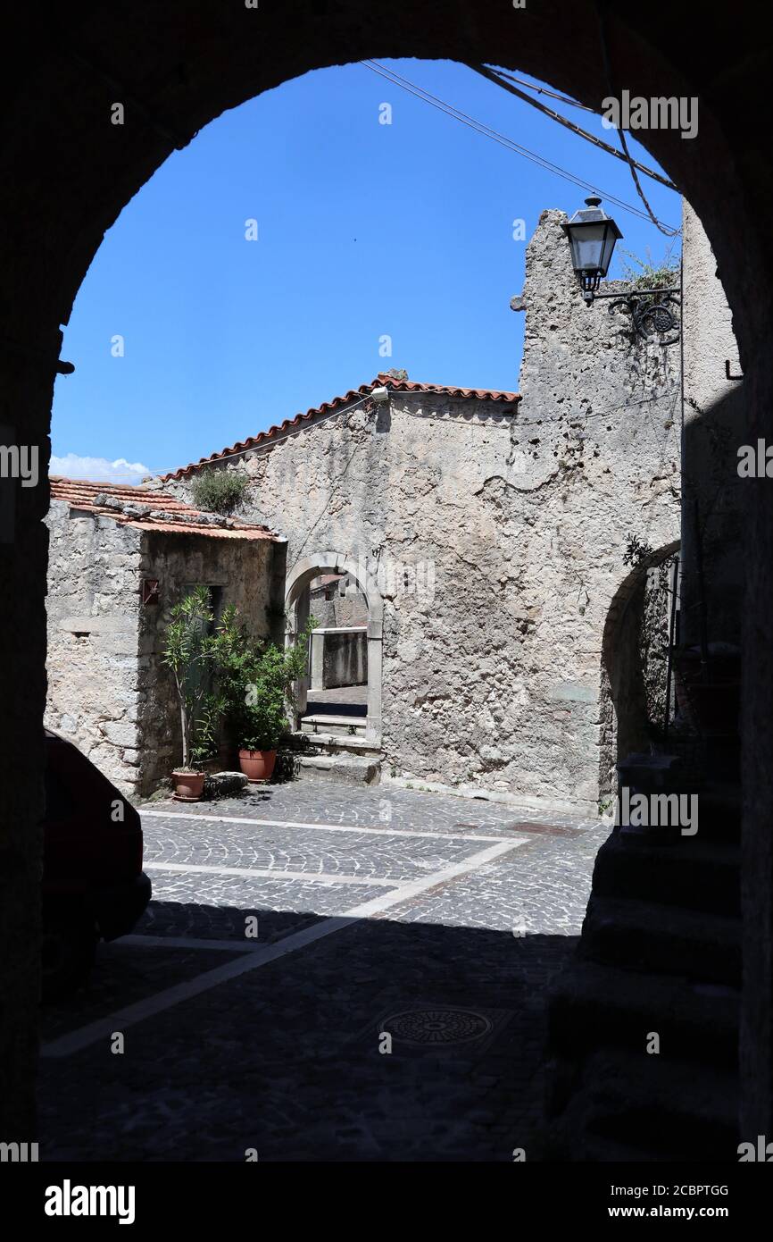 Pesche - Scorcio del borgo Foto Stock