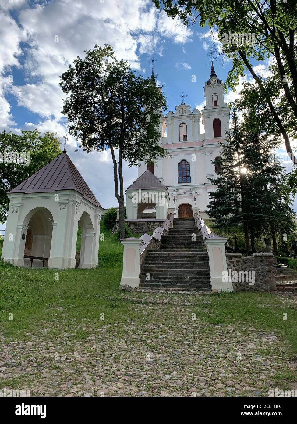 Chiesa della scoperta della Santa Croce. Questa chiesa è una delle stazioni di via della croce. Vilnius/Lituania. Foto Stock