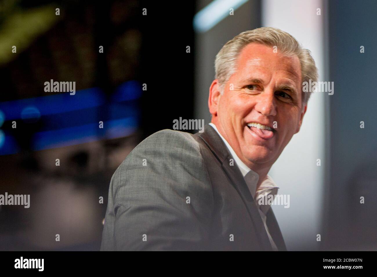 Kevin McCarthy (R-CA), leader della maggioranza della casa, al RNC, prima dell'accettazione da parte di Trump. La Convenzione Nazionale Repubblicana di Cleveland, dove Donald Trump è nominato candidato repubblicano alla presidenza. Foto Stock