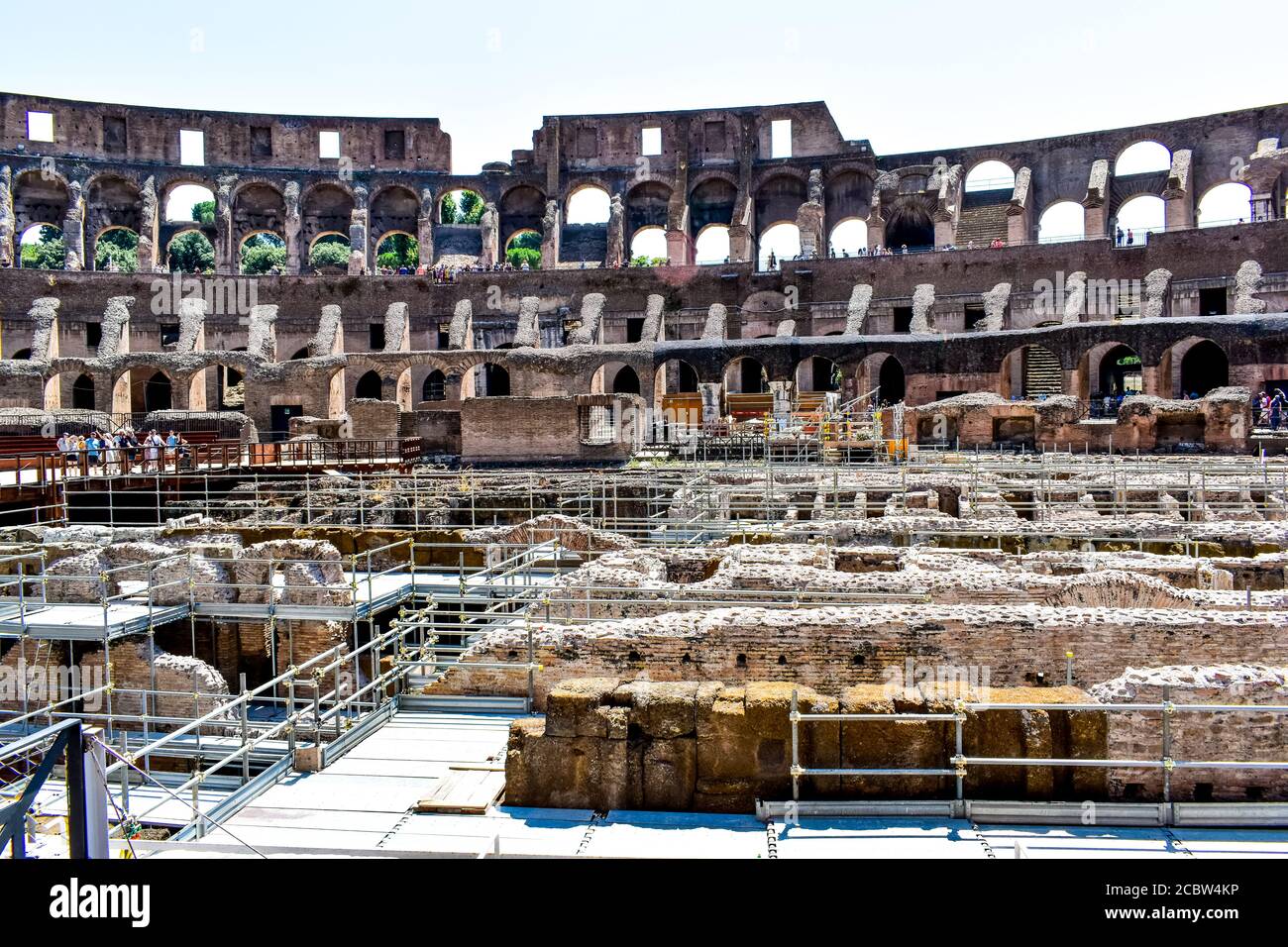 La vista dell'arena del Colosseo Foto Stock