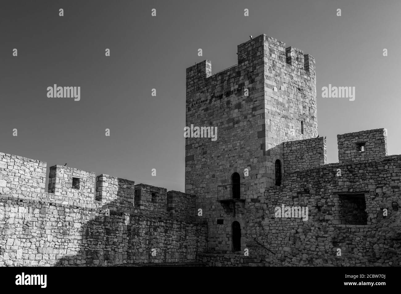 Resti della storica Fortezza di Belgrado nel parco di Kalemegdan a Belgrado, capitale della Serbia Foto Stock