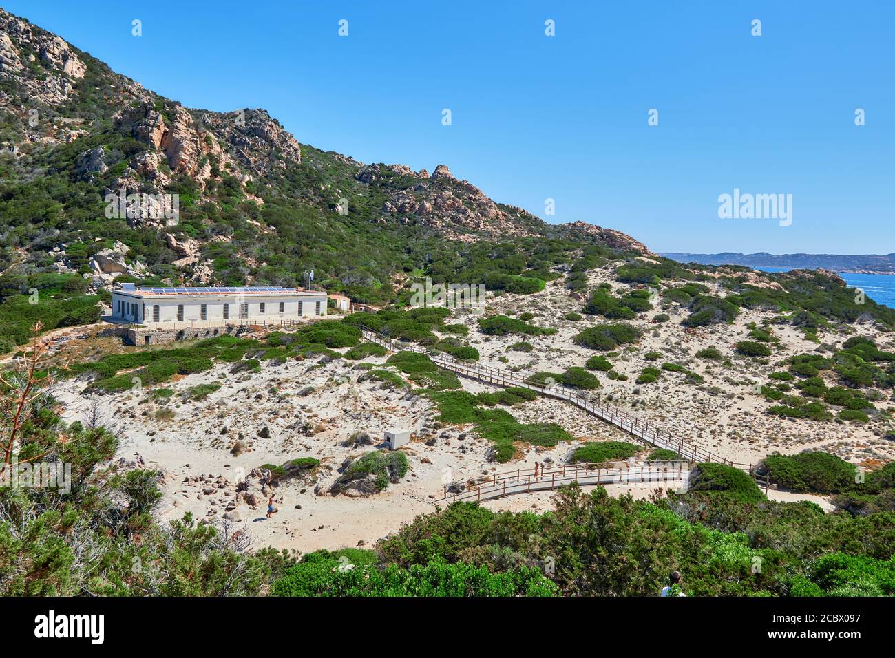 Vista sul mare tirreno della costa rocciosa dell'isola spargi, Sardegna Foto Stock