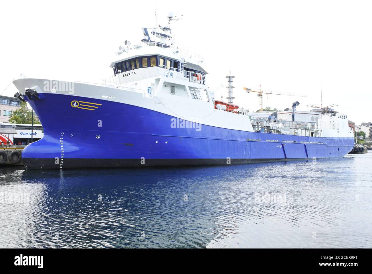 Rostein, una delle 49 immagini di una selezione di navi da mare / portaerei da pesca a Leirvik, Stord, Vestland, Norvegia / Norge fotografata nel 2020 Foto Stock