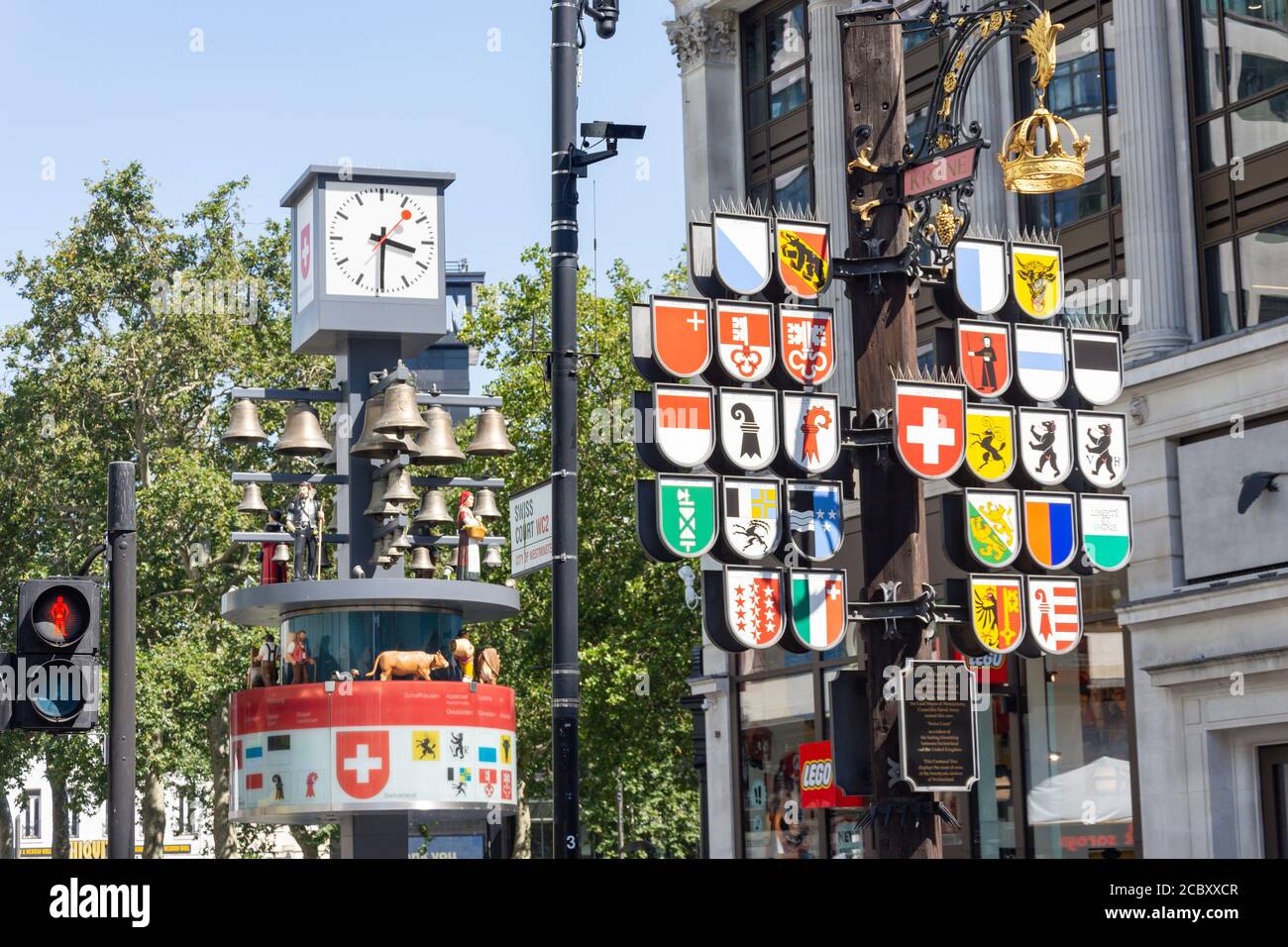 The Swiss Cantonal Tree, Swiss Court, City of Westminster, Greater London, England, United Kingdom Foto Stock