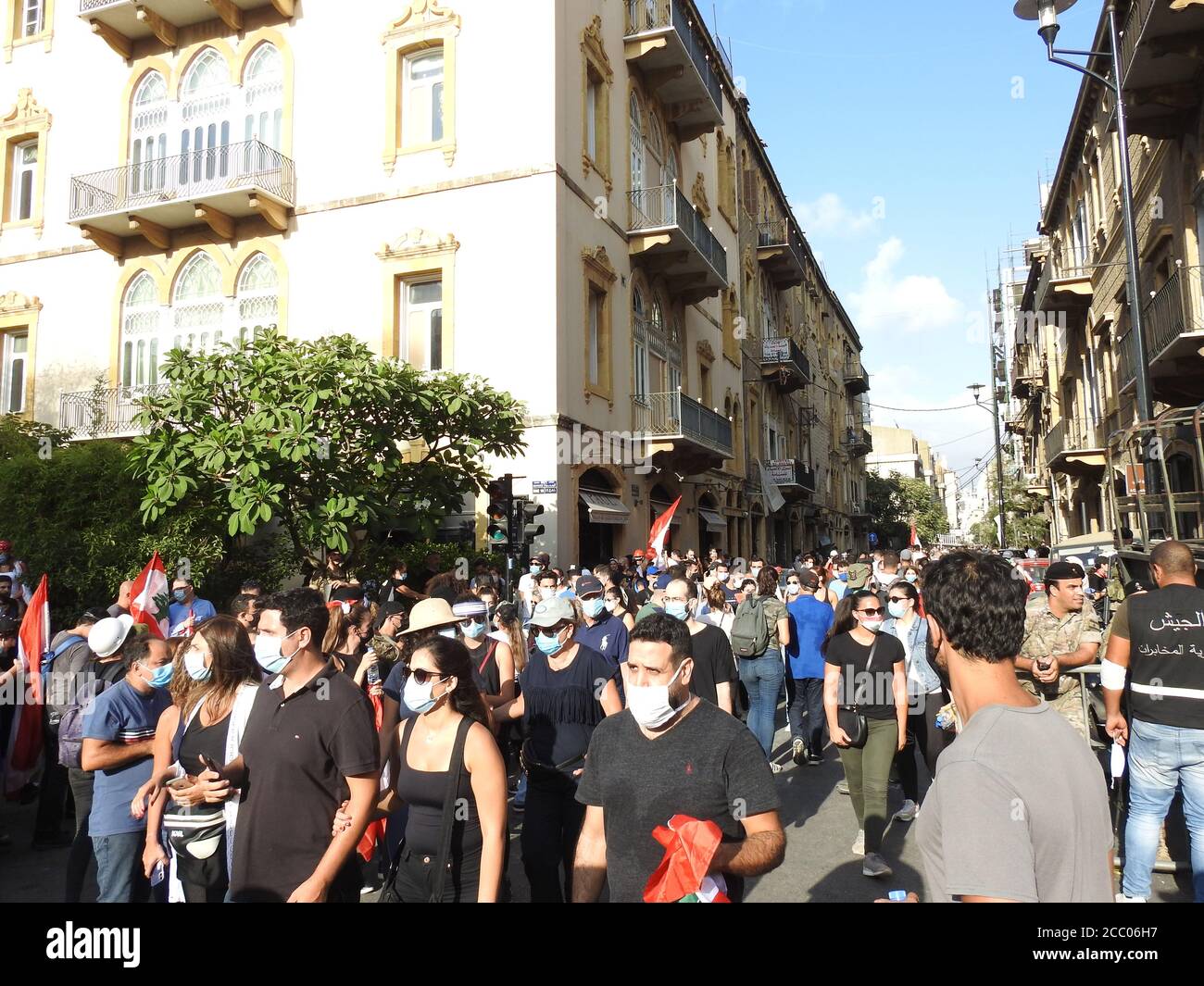 Beirut, Libano - 8 agosto 2020: Piazza dei martiri durante la rivoluzione libanese dopo lo scoppio, contro l'attuale governo e contro i corrotti Foto Stock