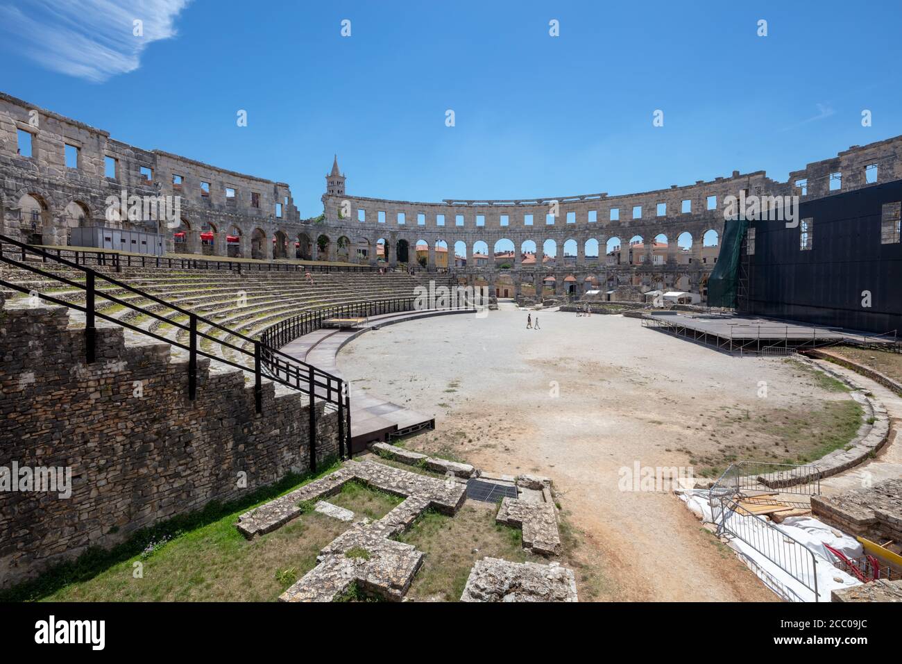 Pula, Croazia - Luglio 10 2020 :Arena romana nel centro di Pola Croazia Foto Stock